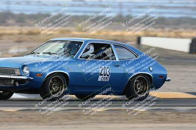 media/Jan-26-2025-SCCA SD (Sun) [[bcf61ed115]]/4-Women Novice/Session 2 (Turn 2)/